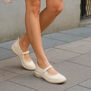 JSPORT Melody Mary Jane Flats Cream US 8.5 | Comfort Lightweight Shoes NWB